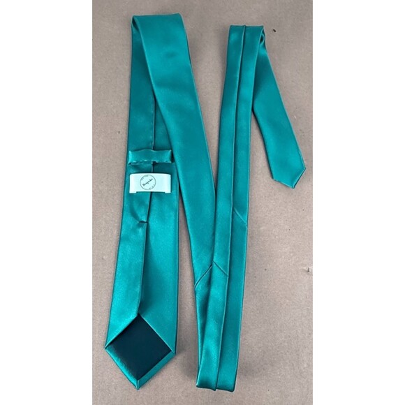 Bespoke Skinny Tie Solid Emerald Green Mens Slim Designer Modern Necktie 2.75x58 - Picture 3 of 5